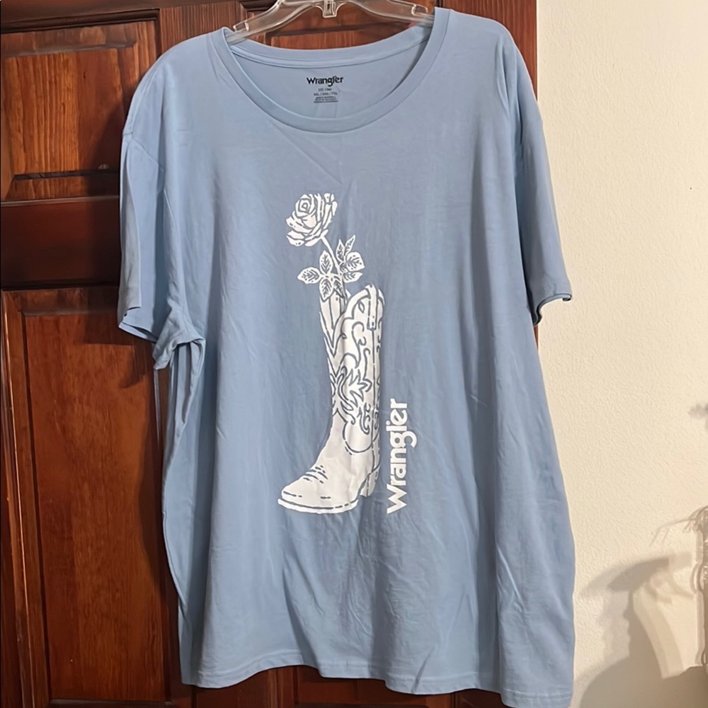 Wrangler Blue Short Sleeve Tee with Graphic Design